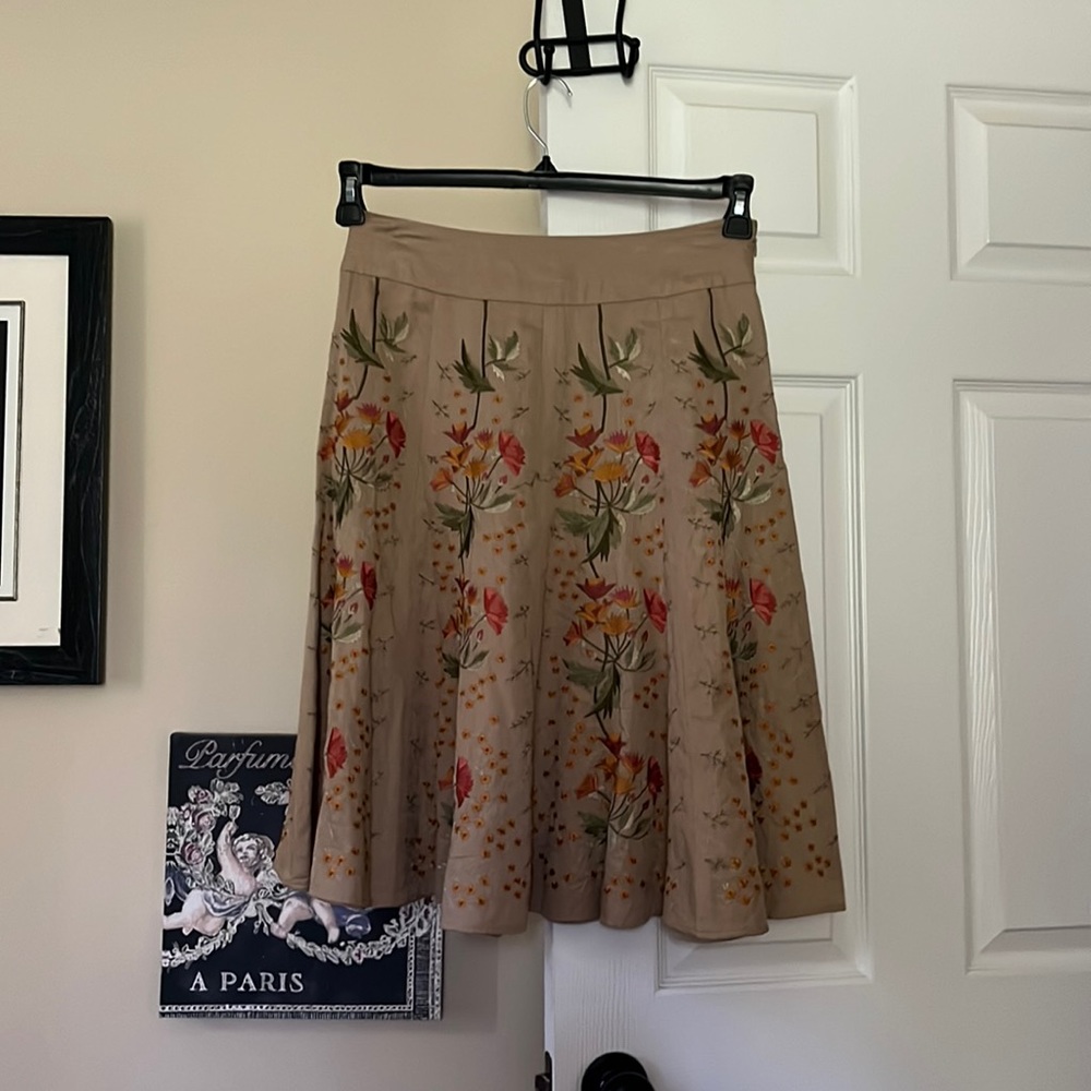 Anthropologie Odille Full Embroidery Floral A-line zip Knee-length Brown